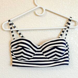 Ann Taylor Bikini Top Medium Navy Off White Stripe Underwire Adjustable Straps